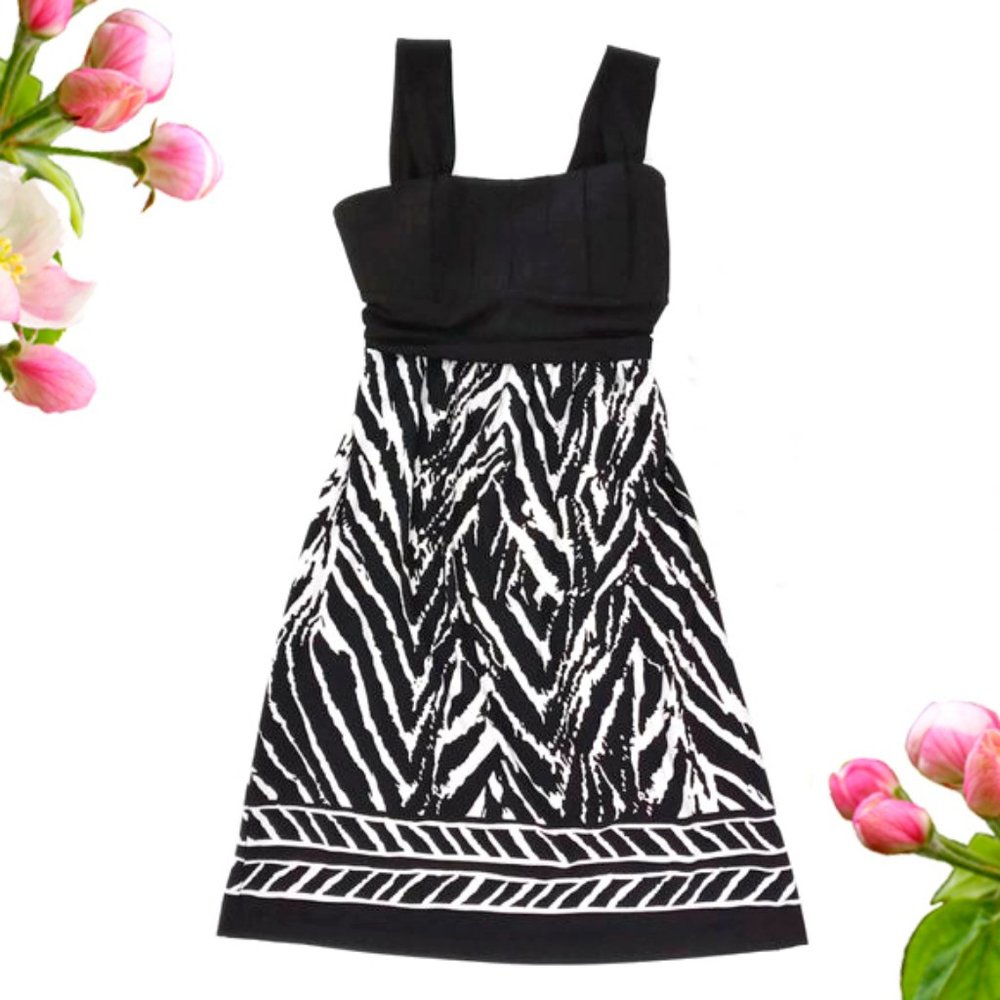 En Focus Studio Beautiful Dress Black & White Zebra Print Sleeveless Size 8